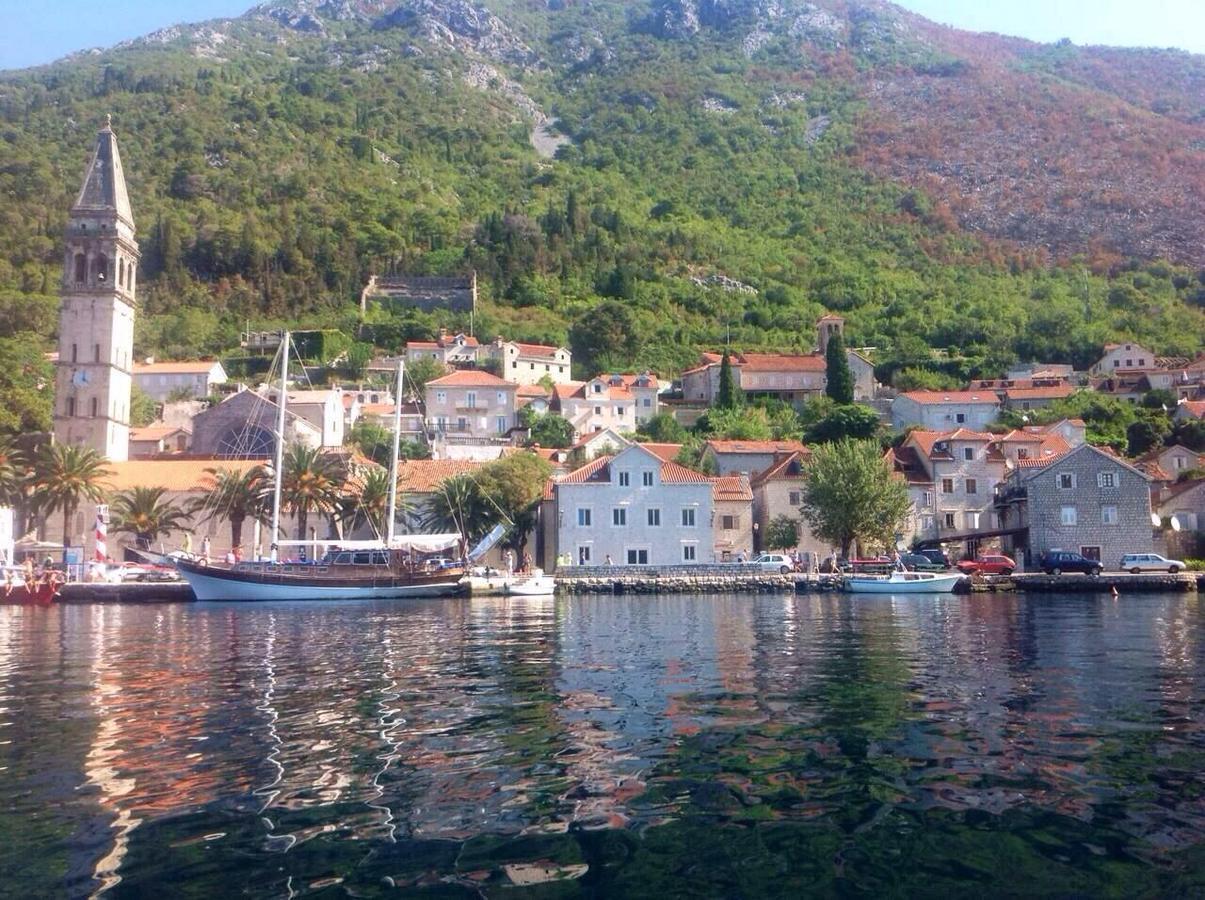 Be Happy In Perast Apartment Exterior photo