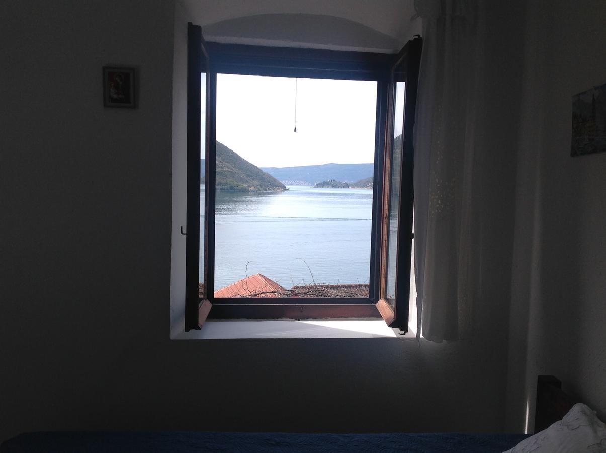 Be Happy In Perast Apartment Exterior photo