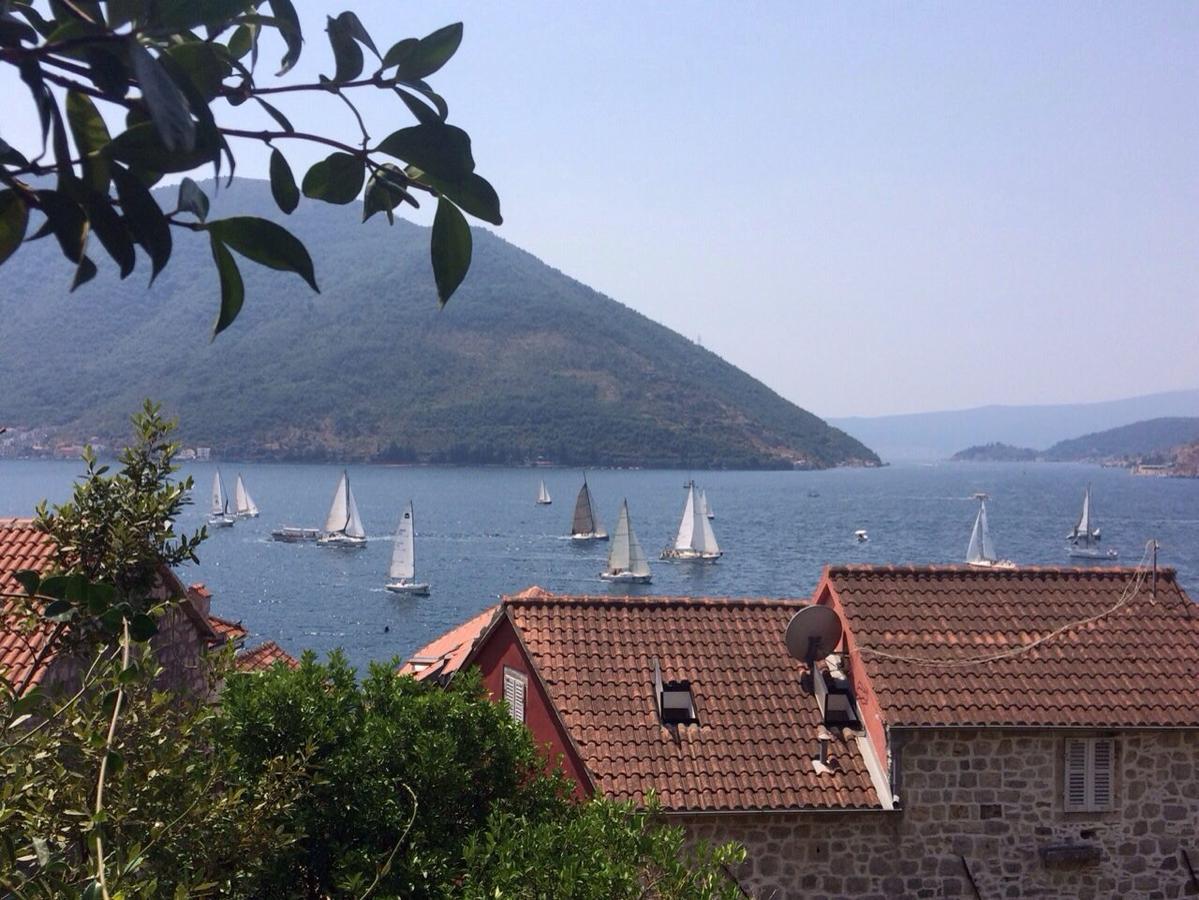 Be Happy In Perast Apartment Exterior photo
