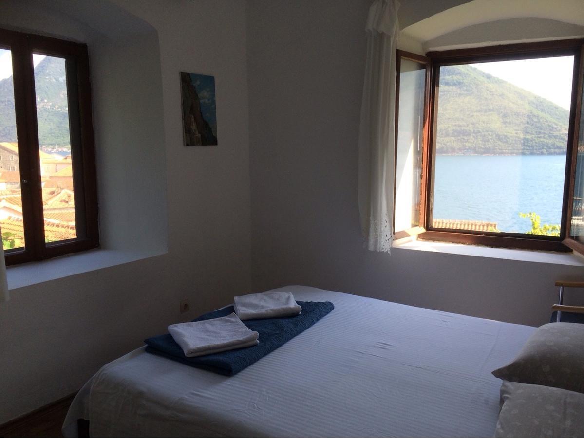 Be Happy In Perast Apartment Exterior photo